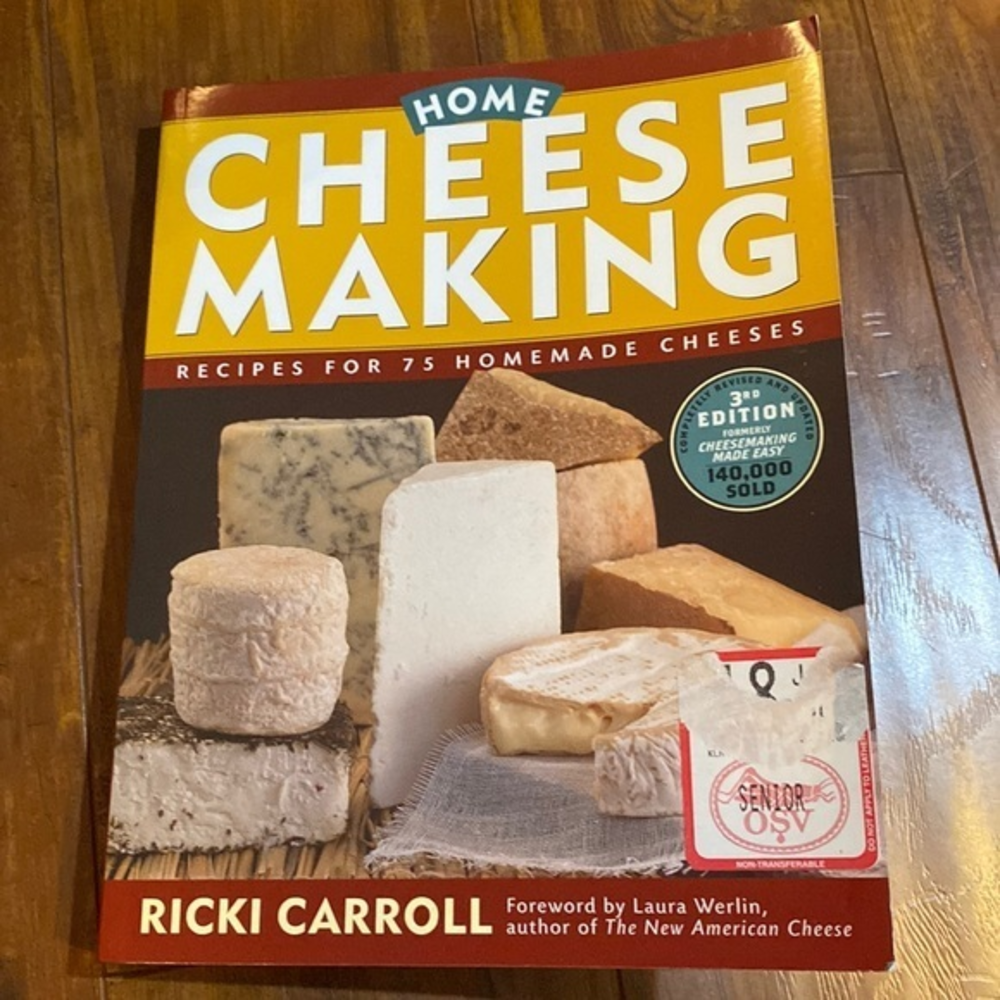 Rare Home Cheese Making: Recipes for 75 Homemade Cheeses‎ cookbook